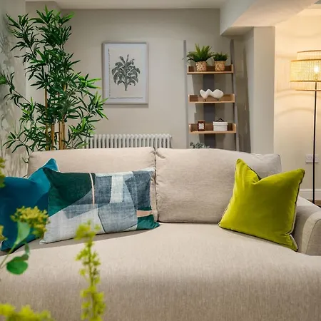 Kist Accommodates - Hughenden Loft * 哈罗盖特