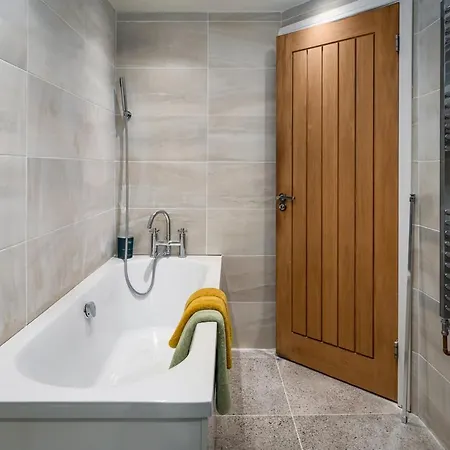 Kist Accommodates - Hughenden Loft *